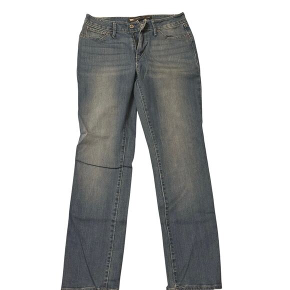 Levi’s Bold Curve Jeans - Picture 2 of 3